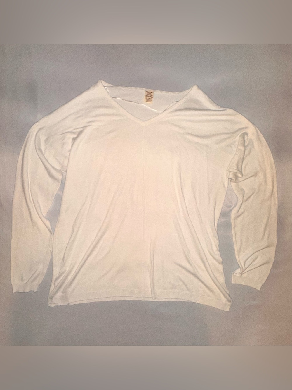 Faded Glory Cream V-Neck Sweater